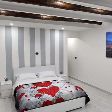 Montesantogroup Holiday House Napoli Eksteriør billede