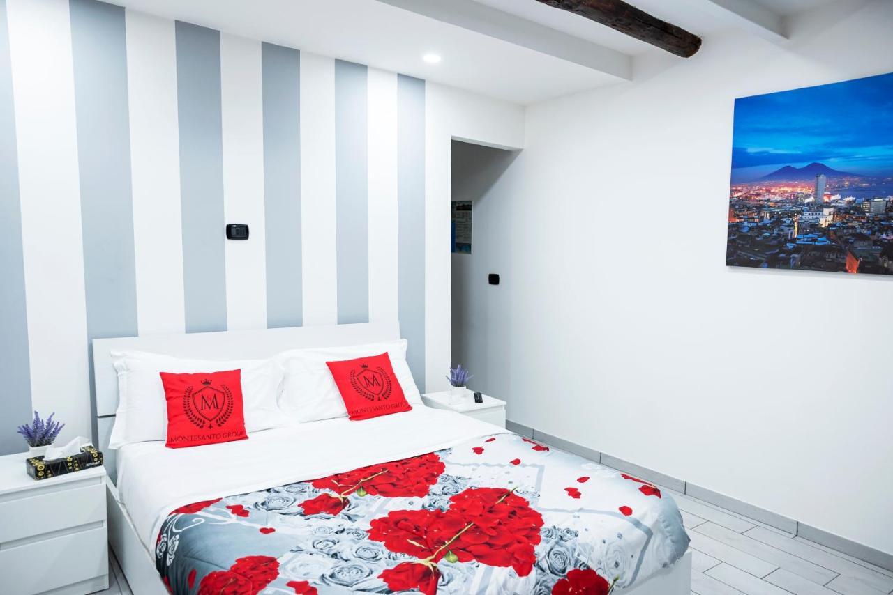 Montesantogroup Holiday House Napoli Eksteriør billede
